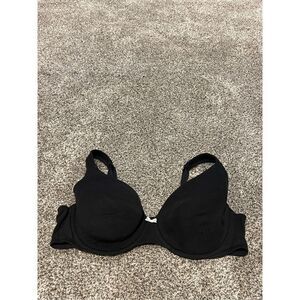 Cacique lightly lined full coverage black bra size 44D. C32-10